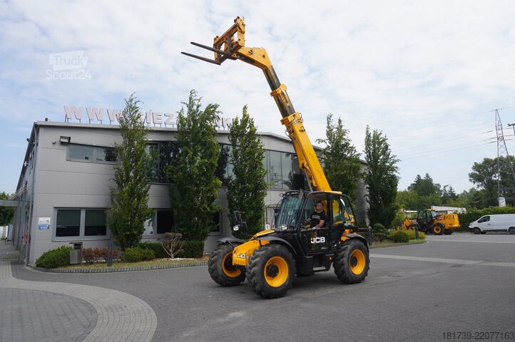 Ładowarka teleskopowa JCB 535-95 / 3.5 T / range 9.5 m / joystick
