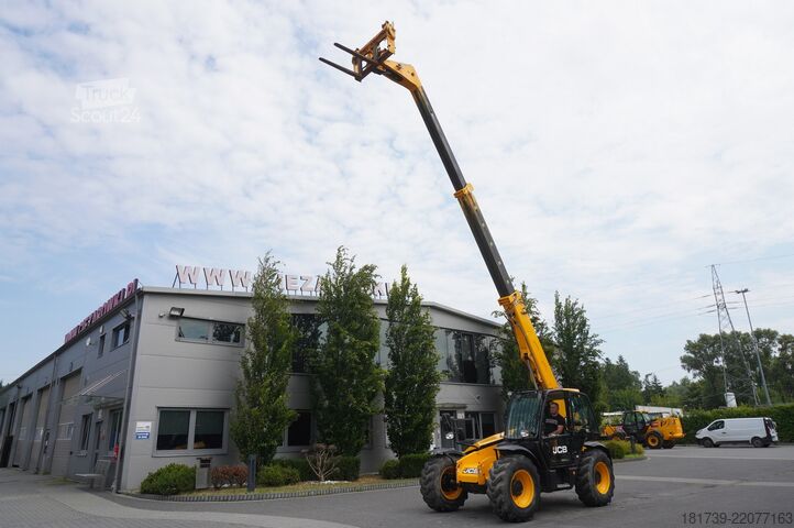 Ładowarka teleskopowa JCB 535-95 / 3.5 T / range 9.5 m / joystick