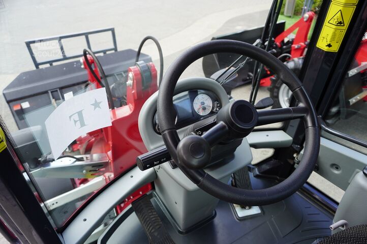 Ładowarka kołowa Schaeff Yanmar/SCHAEFF TL80 Wheel Loader / 2023