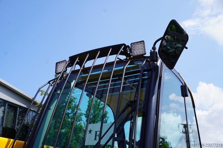 Ładowarka teleskopowa JCB 540-200 Telescopic Loader / 20 m reach