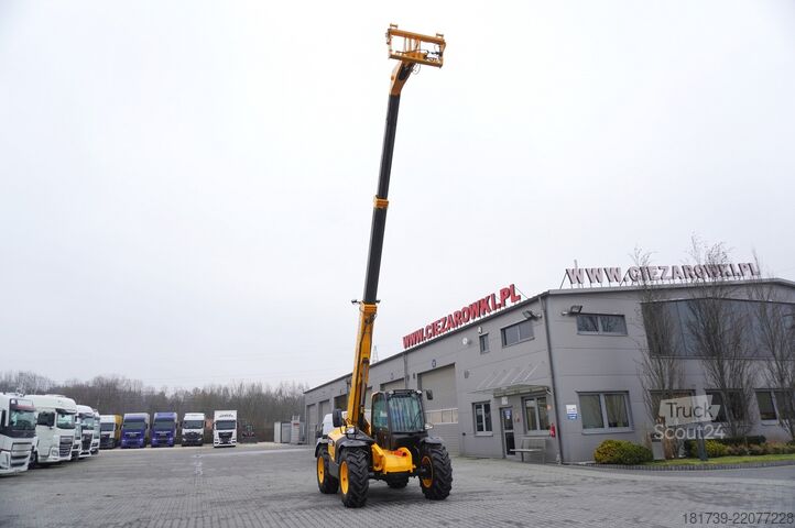 Ładowarka teleskopowa JCB 535-95 / 3.5 T / range 9.5 m / joystick