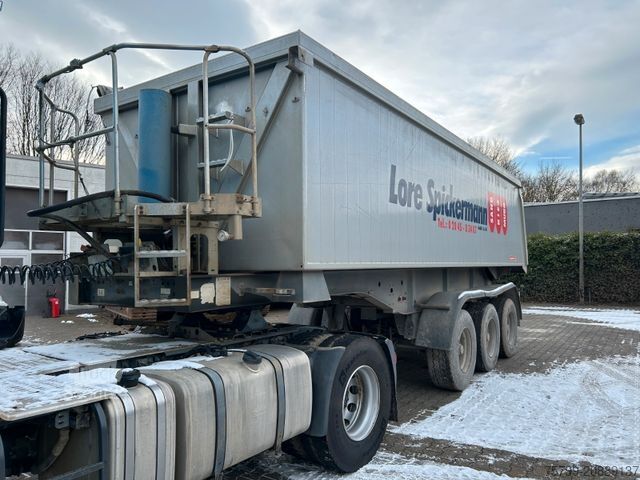 Semirimorchio ribaltabile LANGENDORF ALU Kipp-Auflieger mit 3 Achsen ca. 28m³