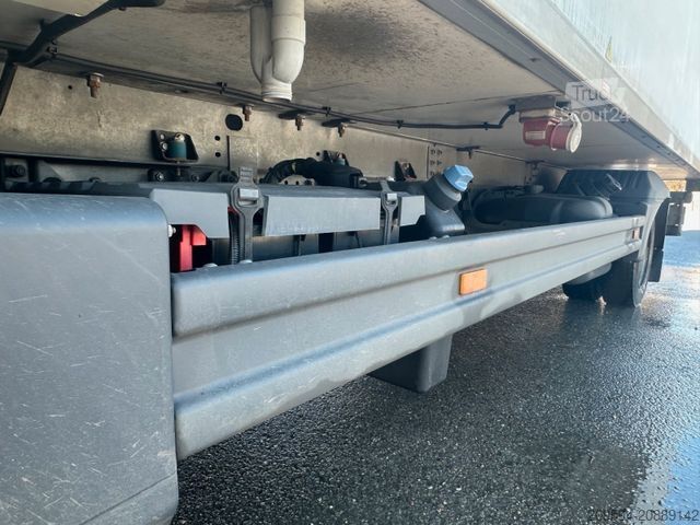 Fourgon isotherme frigorifique MERCEDES-BENZ Atego 3 821 L Kühlkoffer Carrier Xarios 6