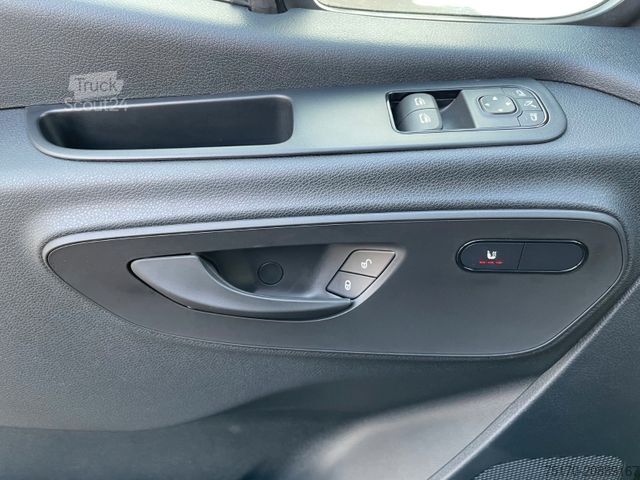 Minibusz MERCEDES-BENZ Sprinter 317 CDI 3665 DoKa/Mixto Stdheiz AHK3,5