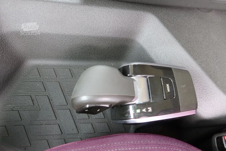 Maleta Volvo FM 380 6x2 Geisoleerde bakwagen +Klep 2.000 kg ...