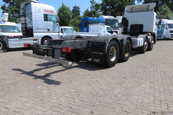 Châssis avec cabine Volvo FM 12.380 8x4 FULL SPRING.  100% condition!