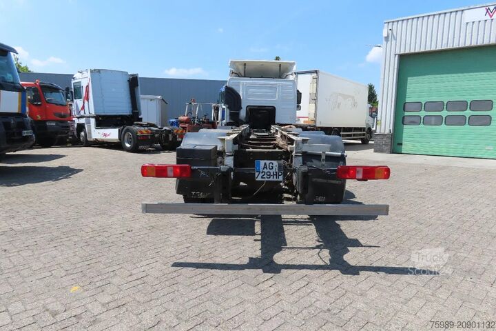 Châssis avec cabine Volvo FM 12.380 8x4 FULL SPRING. 100% condition!