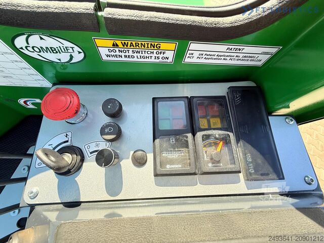 Vierwegvorkheftruck COMBILI C3000 / DIESEL / DUPLEX 4100 / FREE-LIFT