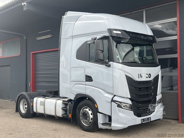 وحدة جرار قياسية IVECO S-WAY AS440S48 E6d ACC Intader NAVI 2xTank Leder
