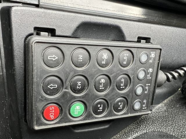 وحدة جرار قياسية IVECO S-WAY AS440S48 E6d ACC Intader NAVI 2xTank Leder