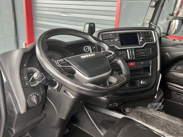 وحدة جرار قياسية IVECO S-WAY AS440S48 E6d ACC Intader NAVI 2xTank Leder