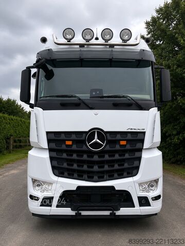 TRUCK Mercedes Benz Arocs 2663