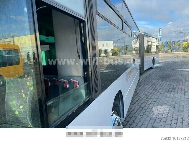 Autobus articulé MERCEDES-BENZ O 530 G * KLIMA * 260 KW * EZ 12/2003 *