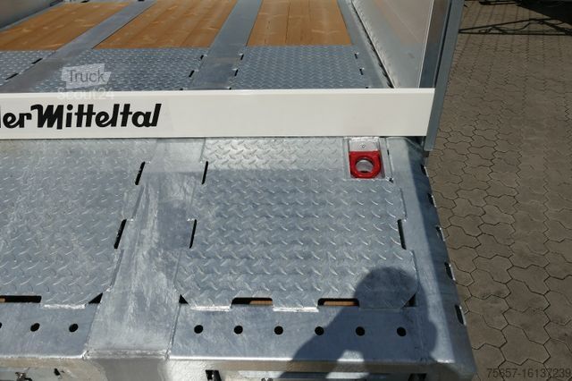 Ημιρυμουλκούμενο χαμηλής φόρτωσης MÜLLER-MITTELTAL 3-achs mit Radmulden, 2 Ladehöhen, Klapprampen