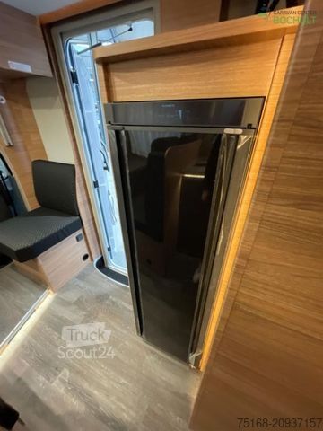 Camping-car semi-intégré WEINSBERG CaraSuite 700 MEG Ehemaliger Mietwagen