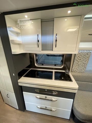 Husvagn HOBBY Excellent 495 WFB Modell 2025 / 1800 Kg Achse