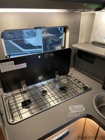 Daļēji integrēta kemperis KNAUS L!VE TI 700 MEG Modell 2025 / LIVE TI / Automati