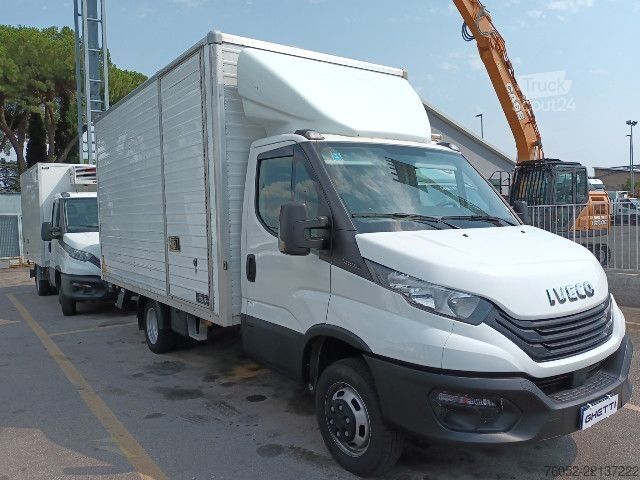 Dėžinis sunkvežimis IVECO 35C14