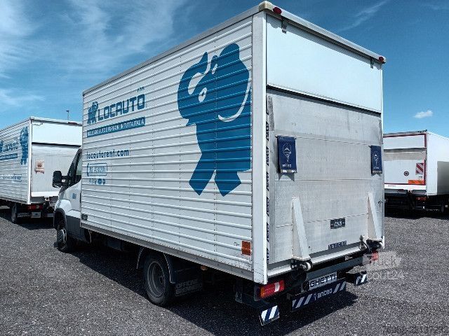 Dėžinis sunkvežimis IVECO 35C14