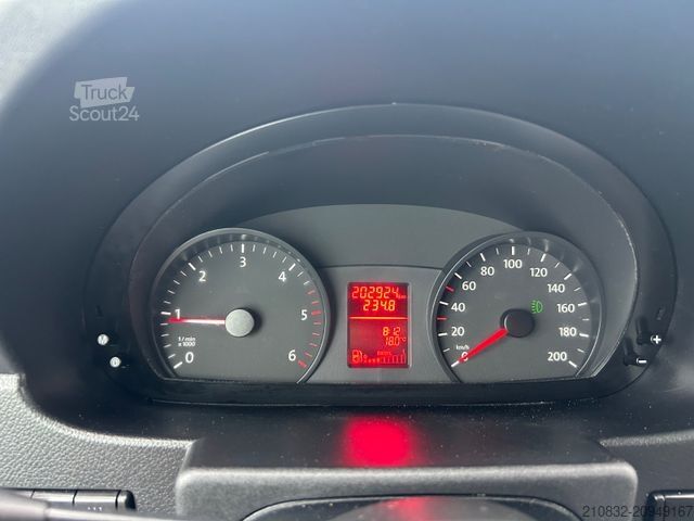 Dodávka s vysokou střechou VOLKSWAGEN Crafter 50 Maxi*Tempomat*Abgelastet auf 3,5t