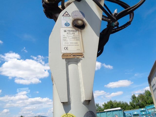 Camion ribaltabile trilaterale MERCEDES-BENZ 918 Atego Kipper Kran  Tachoscheibe  Tüv 1 1/ 26