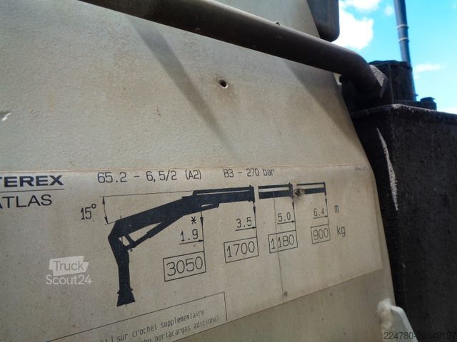 Camion ribaltabile trilaterale MERCEDES-BENZ 918 Atego Kipper Kran  Tachoscheibe  Tüv 1 1/ 26