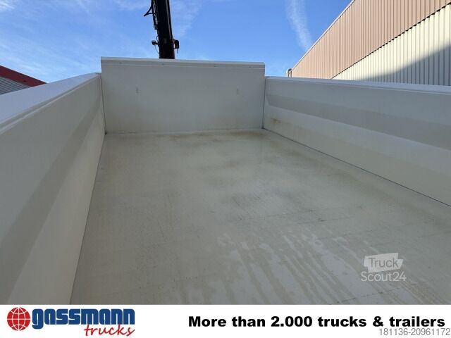 Tipvogn Iveco X-Way AD300X46Z 6x4 mit Kran Atlas AK 206.4E-A2,