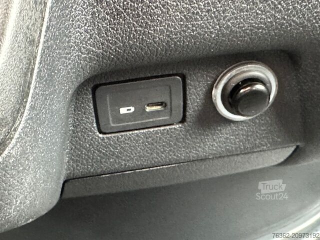 високий та довгий фургон Mercedes-Benz Sprinter 314 L2H2 Ladebordwand Bär Klima