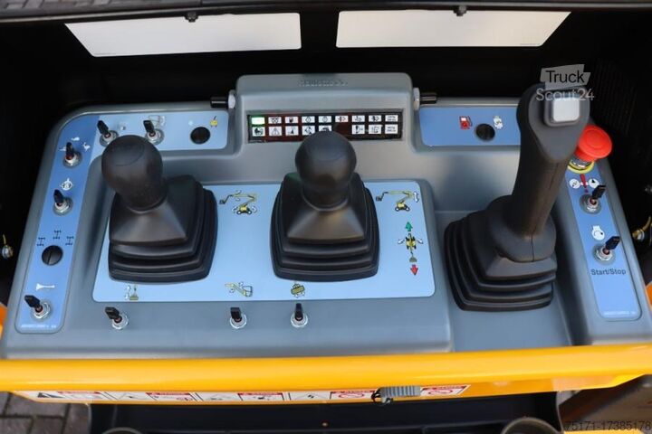 Scharnierende telescopische hoogwerker Haulotte HA16RTJ Valid Inspection, *Guarantee! Diesel, 4x4