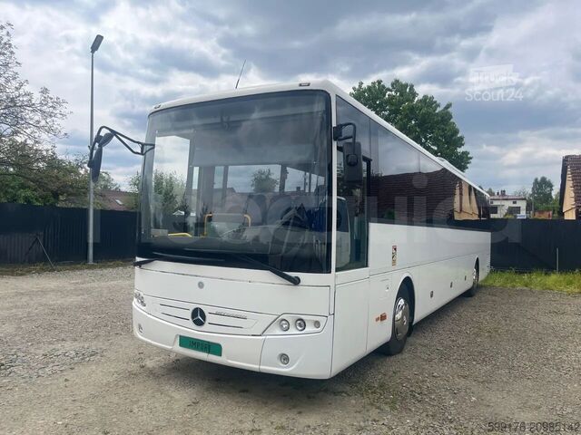 Intercity bus Mercedes-Benz Intouro