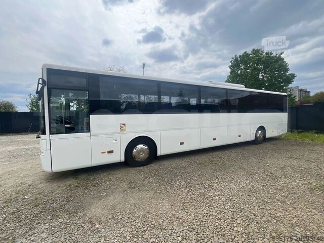 Intercity bus Mercedes-Benz Intouro