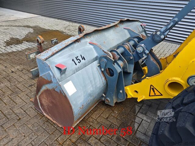 Radlader Kramer 8155 Bucket + Forks!