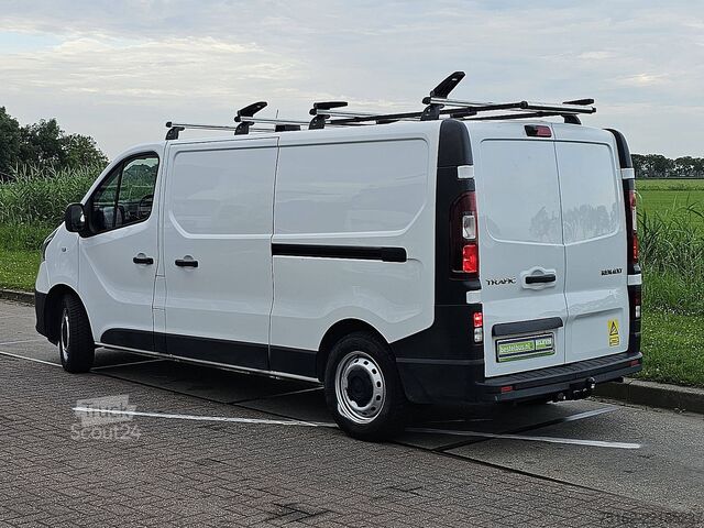 Kombi med högt tak RENAULT TRAFIC 1.6 DCI L2H1 2xZijdeur Navi!