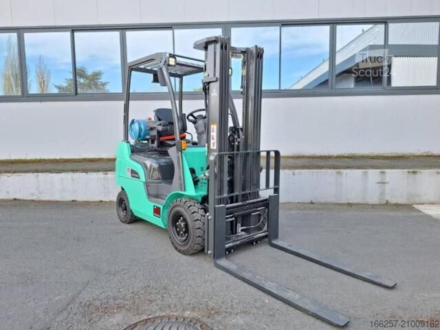 Voorlader vorkheftruck Mitsubishi FG15N