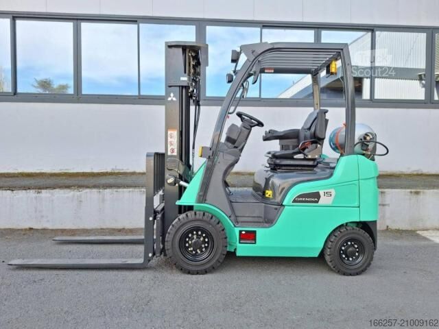 Voorlader vorkheftruck Mitsubishi FG15N