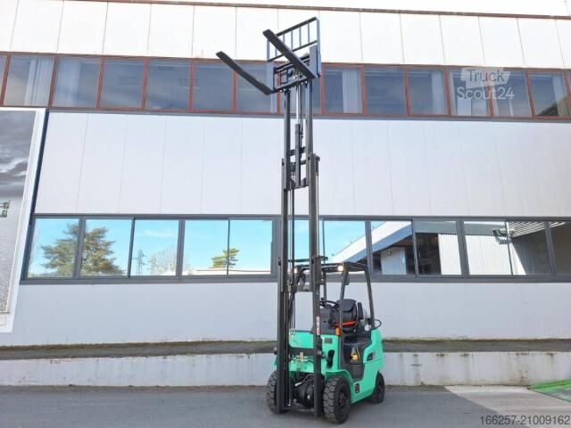 Voorlader vorkheftruck Mitsubishi FG15N