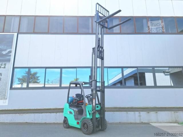 Voorlader vorkheftruck Mitsubishi FG15N