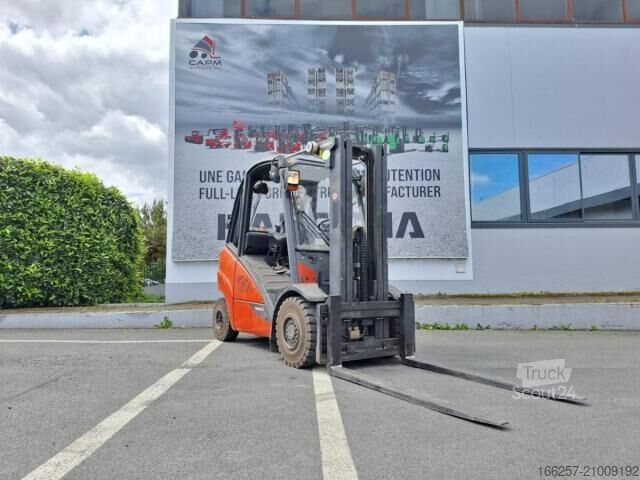 Chariot élévateur frontal Fenwick H30 T - 02