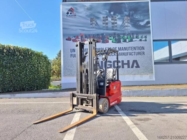 Chariot élévateur frontal Hangcha A3W15