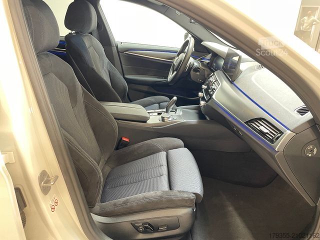 Мікроавтобус BMW 520d Touring M Sport Paket 1.Hd*HiFi*LiveCockpit