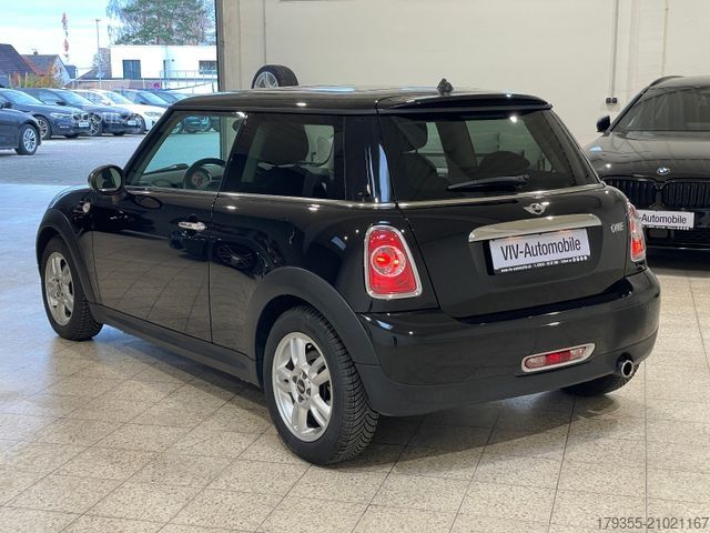 Fourgon MINI Mini One 1.Hand*Teil-Leder*Sportsitze*Panorama