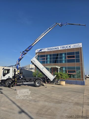 șasiu de camion iveco 180e32k