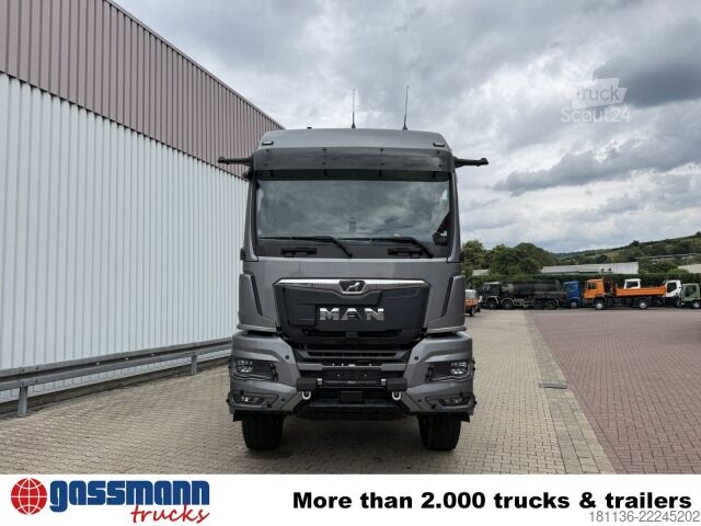 LKW-Fahrgestell MAN TGS 41.520 8x8 BB CH, Hohe Bauart, 6-Sitzer,
