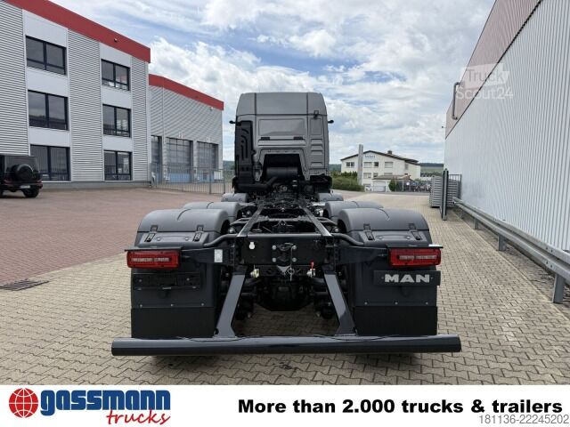 LKW-Fahrgestell MAN TGS 41.520 8x8 BB CH, Hohe Bauart, 6-Sitzer,