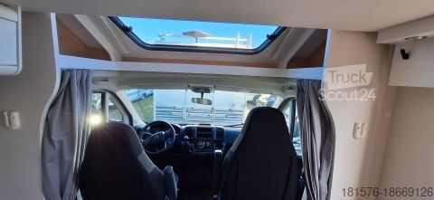 Полуинтегрированный дом на колесах Sunlight T 67 S / MJ 2025