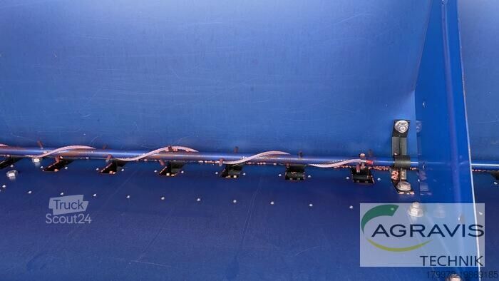 Kultywator polowy Kuhn HRB 302 D