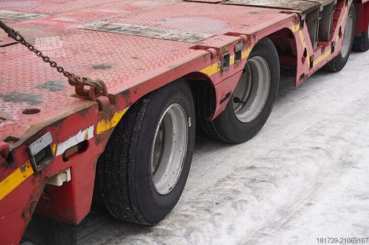 Ciągnik & naczepa niskopodwoziowa MAN TGX 33.580 6×4 tractor unit + trailer