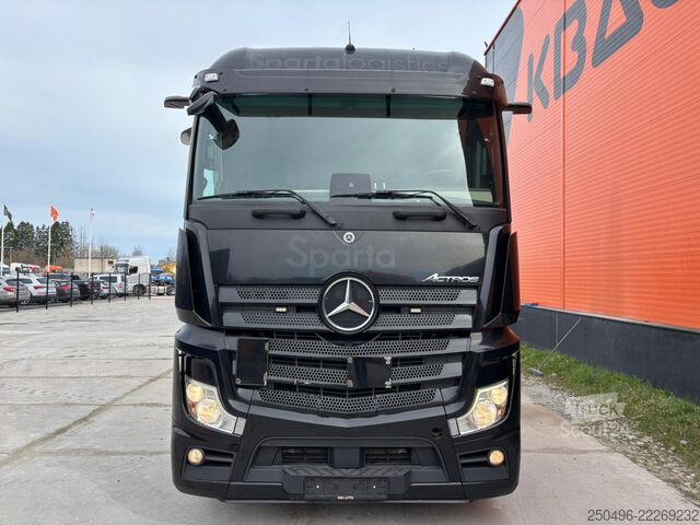 Standardtraktor Mercedes-Benz Actros 2545 6x2/4 STREAMSPACE