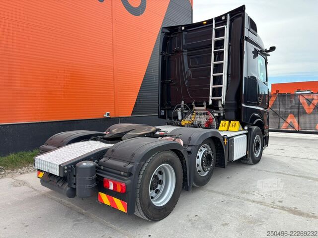 Standardtraktor Mercedes-Benz Actros 2545 6x2/4 STREAMSPACE