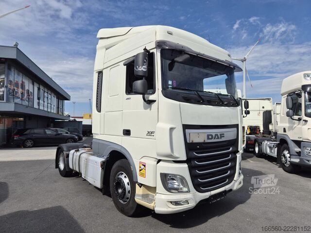 Standaard trekker DAF XF 460 FT SPACE CAB